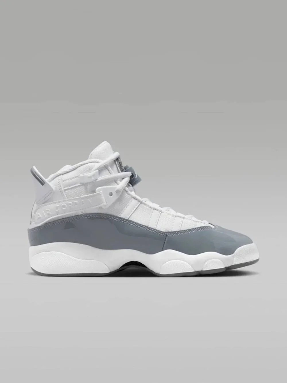JORDAN 6 Rings Basketball Shoes Size Boy's 5.5 / Women's  7
